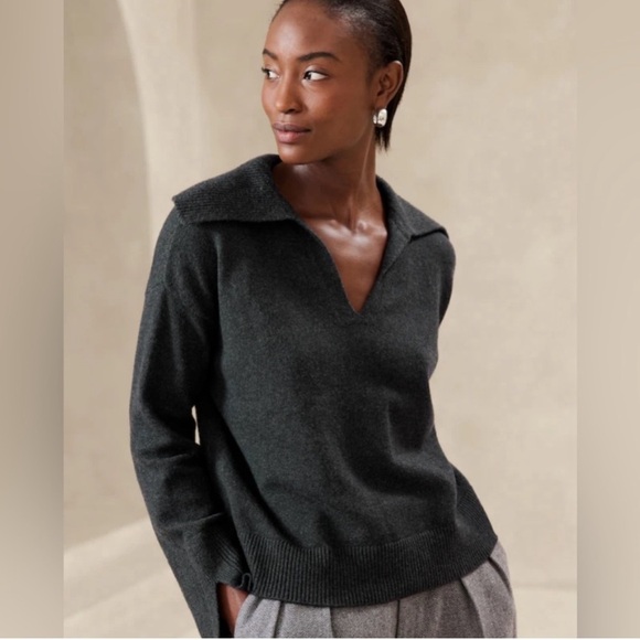 Banana Republic JOHNNY-COLLAR PULLOVER SWEATER - Picture 1 of 6